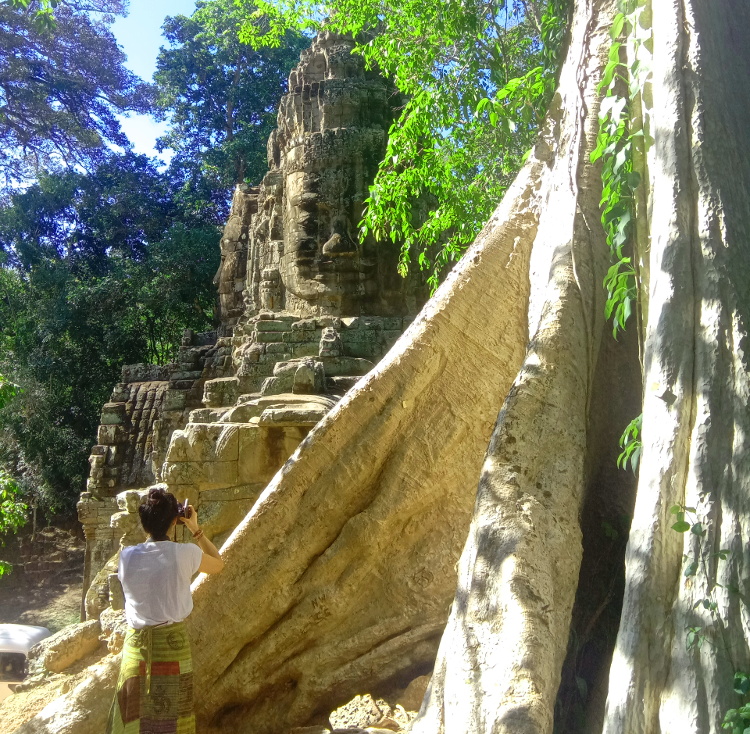 Angkor Cycling Discovery