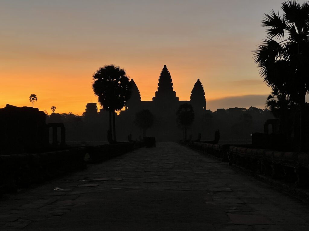Nice places to See Angkor Sunrise!